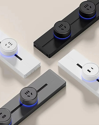 Mobile track socket